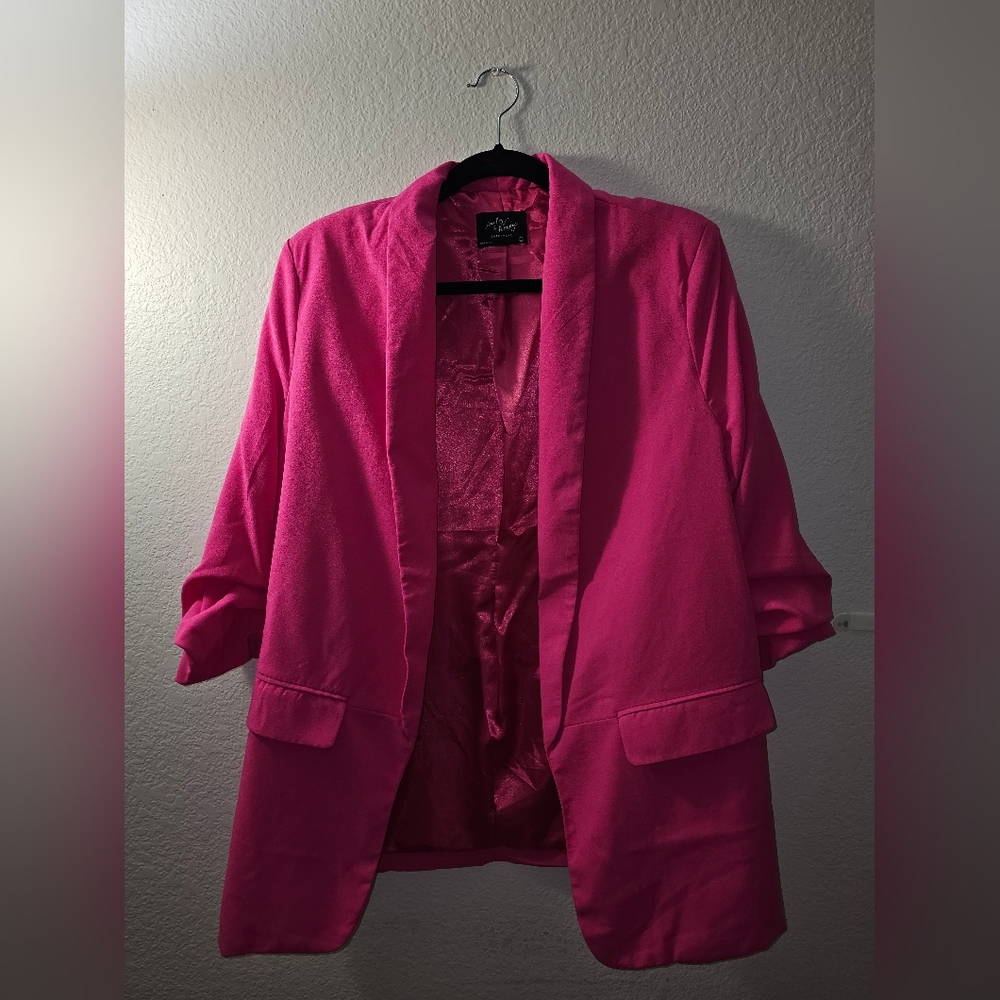 Fucsia lined blazer, Size L
